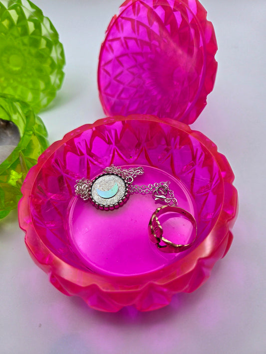 Uranium-Inspired Teardrop Jar Set