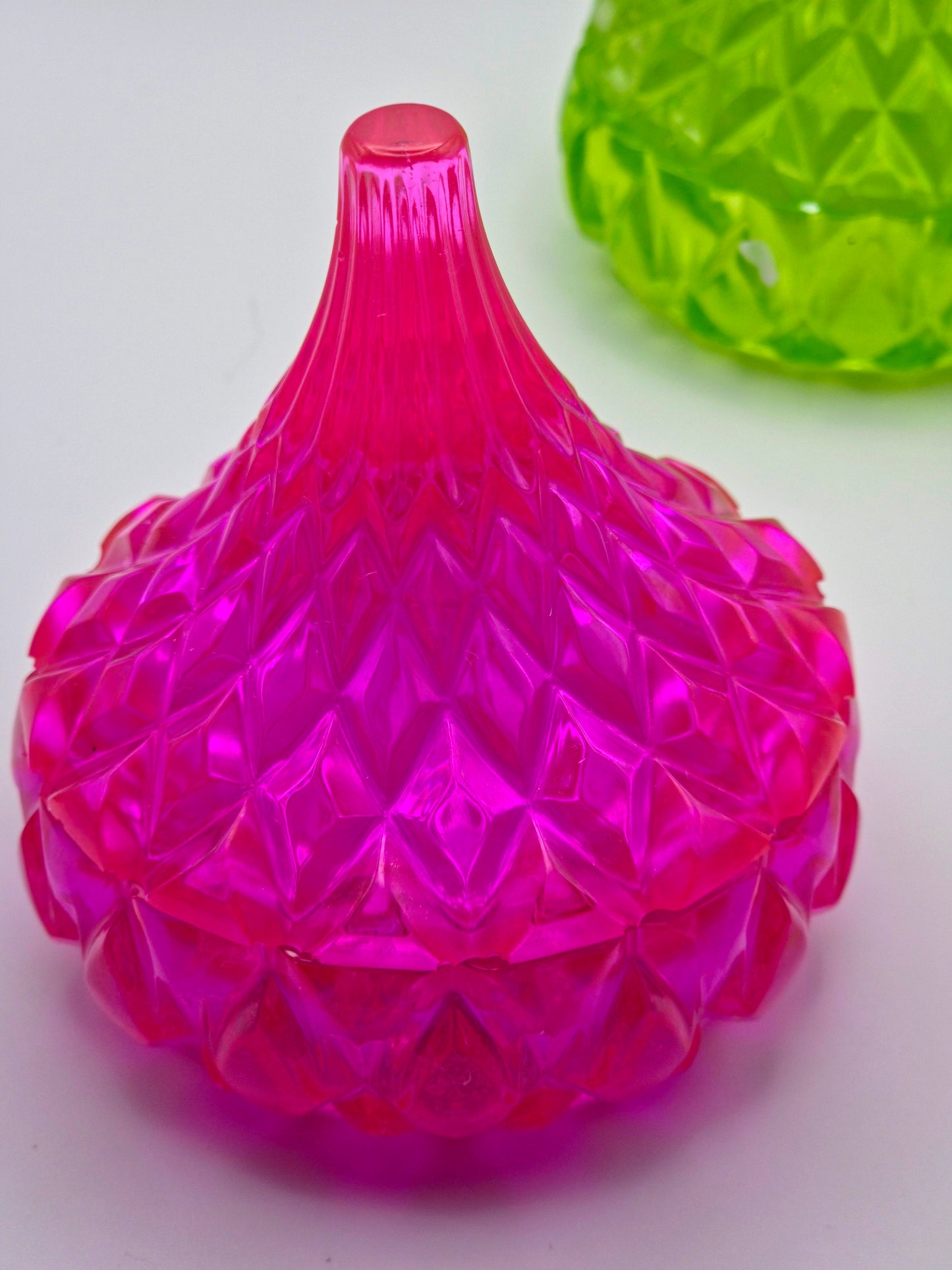 Uranium-Inspired Teardrop Jar Set